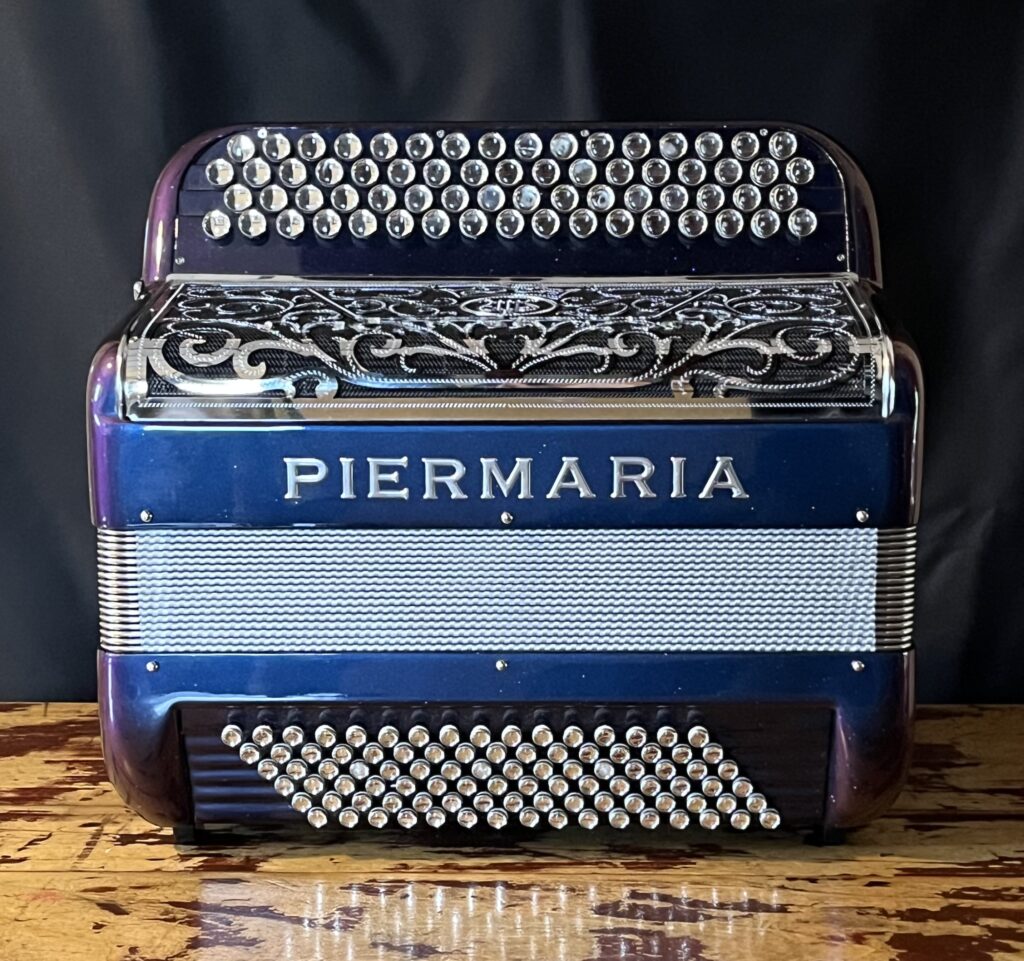 Accordéon-occasion-Piermaria-P312-bleu-métallisé-Accordéons-Paris-Sud