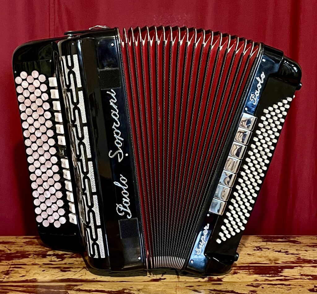 Accordéon-occasion-Paolo Soprani-4 voix-Accordéons Paris Sud