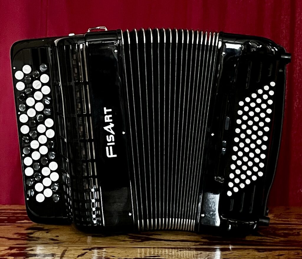 Accordéon-occasion-Fisart-Découverte-Basses chromatiques-déclancheur-Accordéons Paris Sud